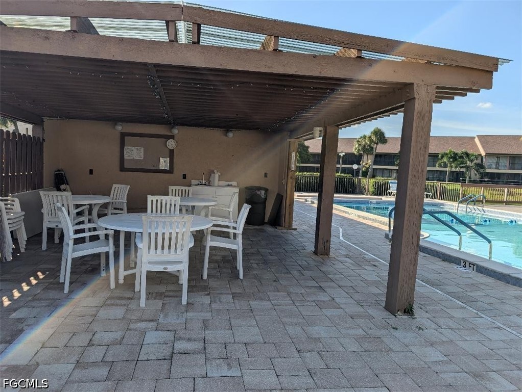 2 Bed Waterfront Home for Sale in North Fort Myers, photo 31
