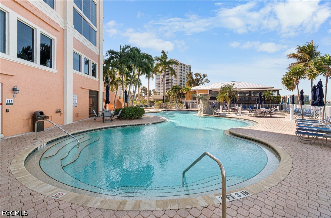 1 Bed Waterfront Home for Sale in Bonita Springs, photo 31