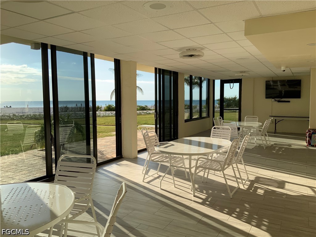 1 Bed Waterfront Home for Sale in Fort Myers Beach, photo 31