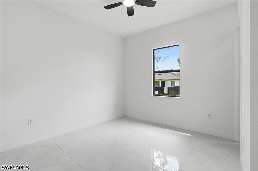 3 Bed SingleFamilyResidence for Sale in Lehigh Acres, photo 31