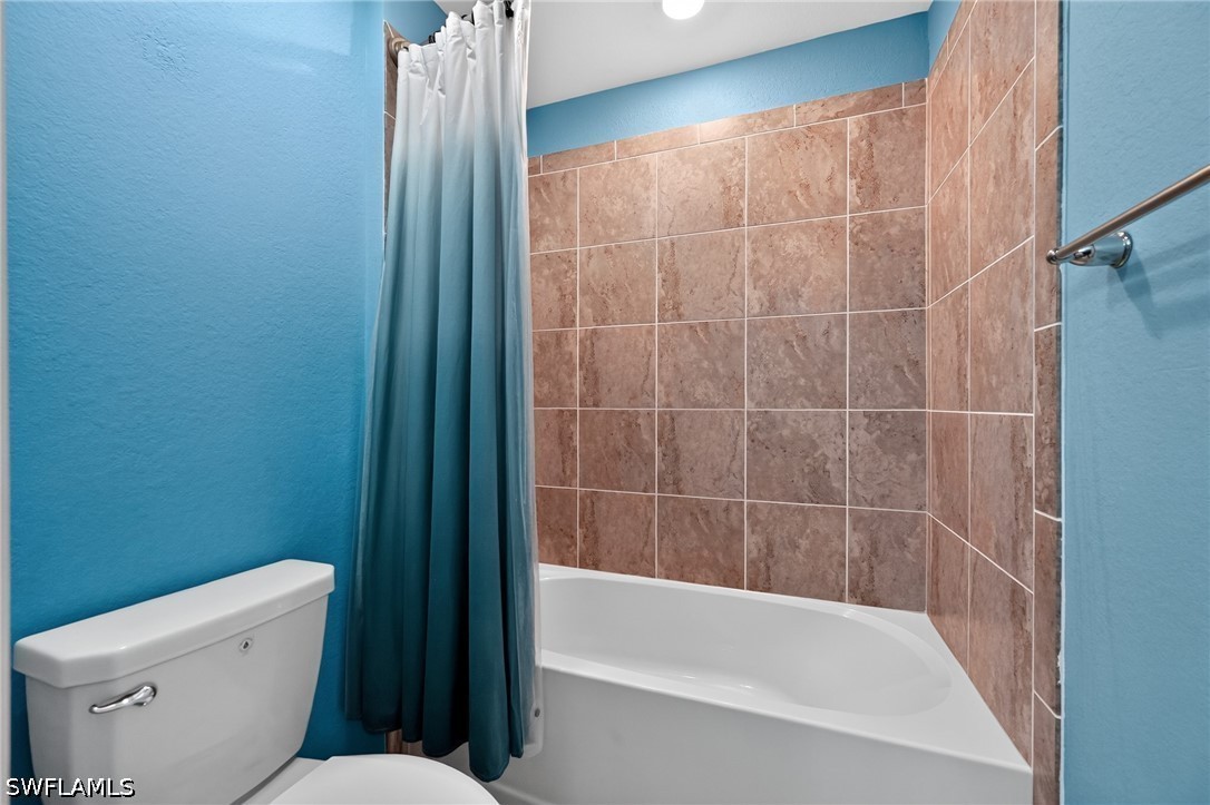 4 Bed Pool Home for Sale in Castalina, photo 31