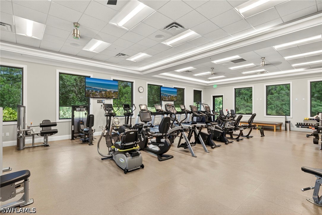 2 Bed Condominium for Sale in Naples, photo 31
