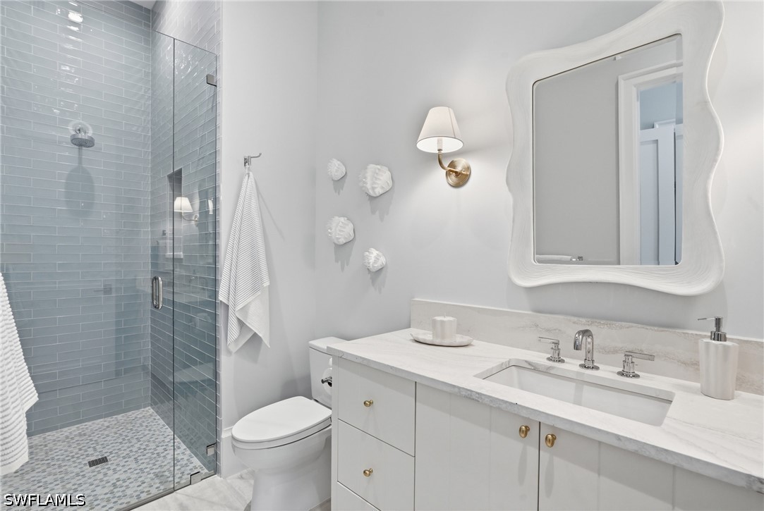 4 Bed Pool Home for Sale in Park Shore, photo 31
