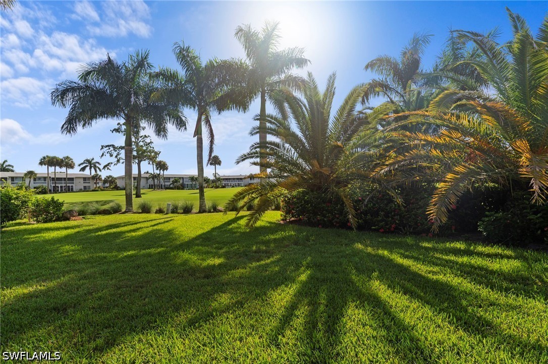 2 Bed Condominium for Sale in Naples, photo 31