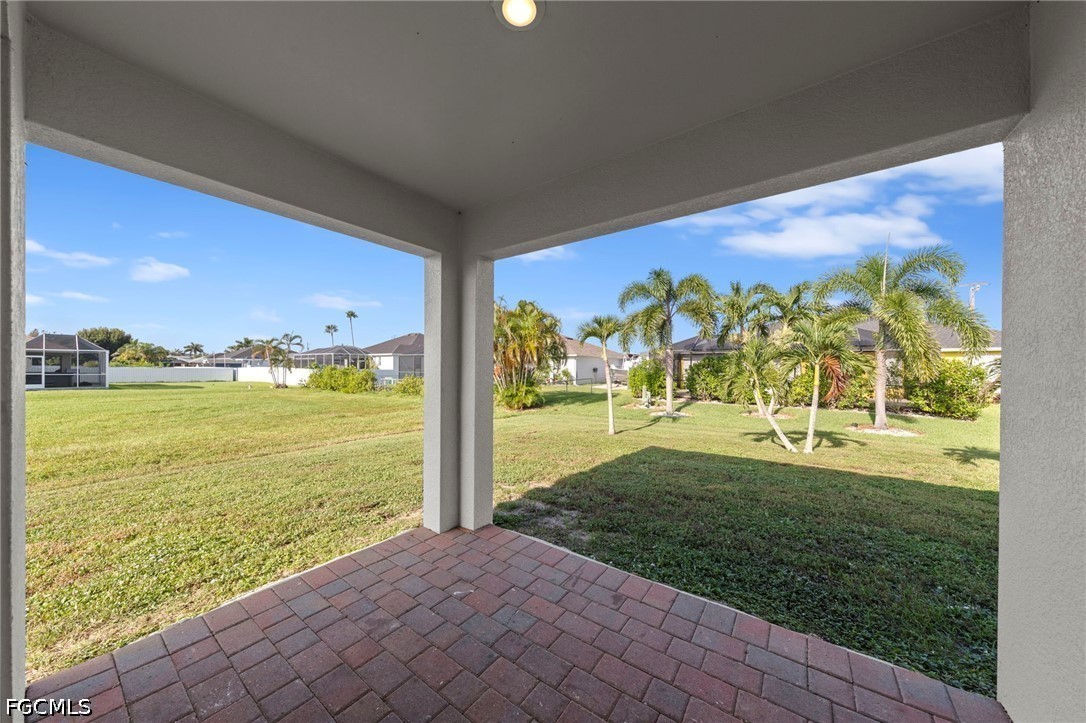 4 Bed SingleFamilyResidence for Sale in Cape Coral, photo 31