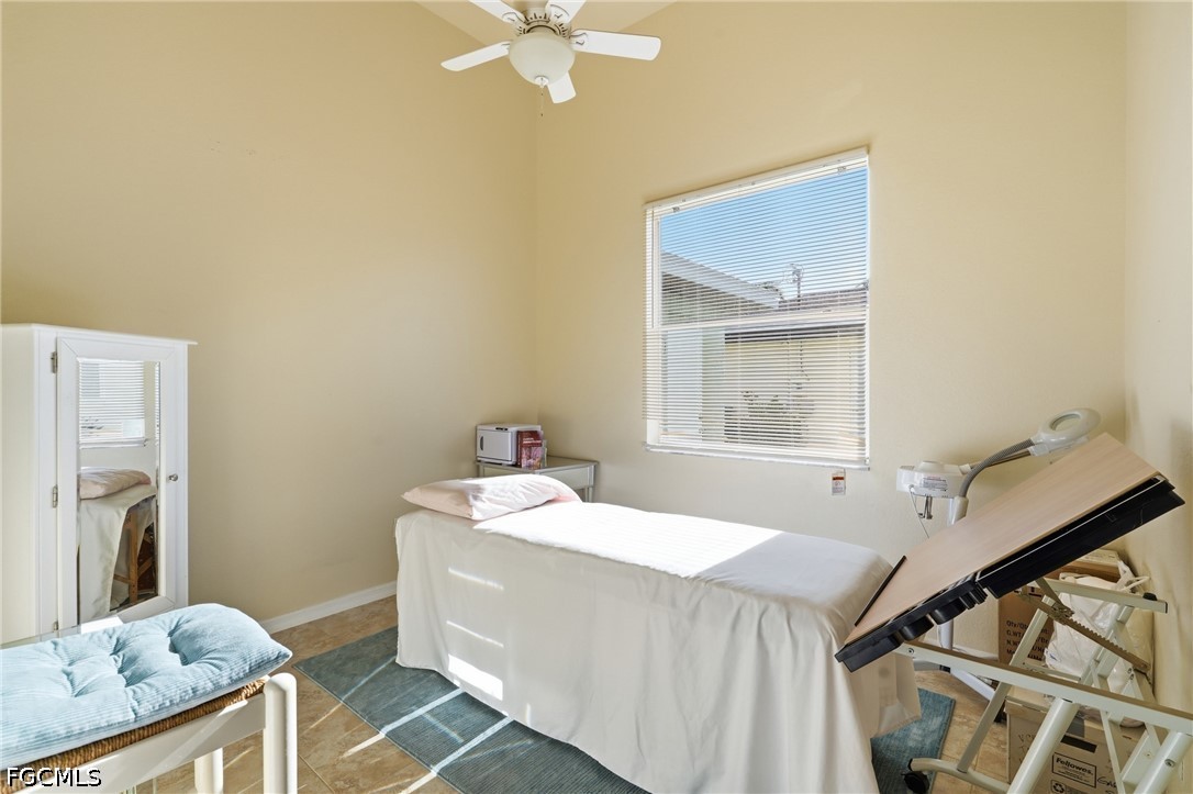 3 Bed Pool Home for Sale in Cape Coral, photo 31