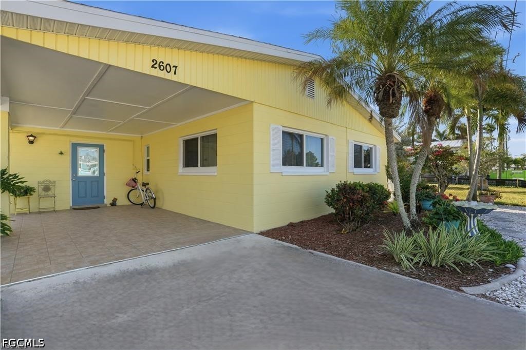 2 Bed Waterfront Home for Sale in Matlacha, photo 31
