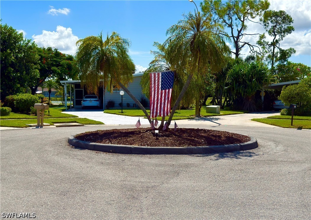 2 Bed ManufacturedHome for Sale in Naples, photo 31