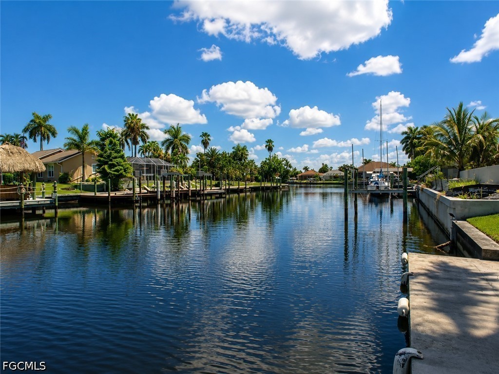 3 Bed Pool Home for Sale in Cape Coral, photo 31