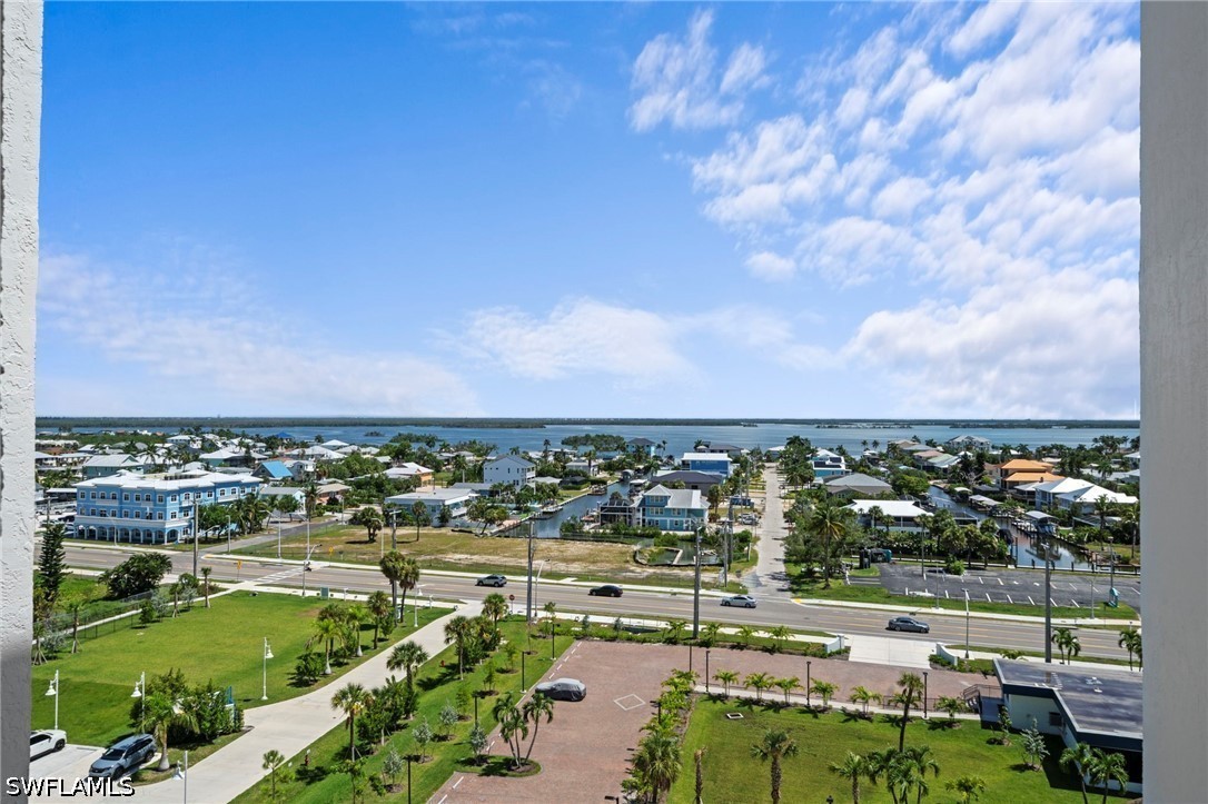 2 Bed Waterfront Home for Sale in Sunset, photo 31