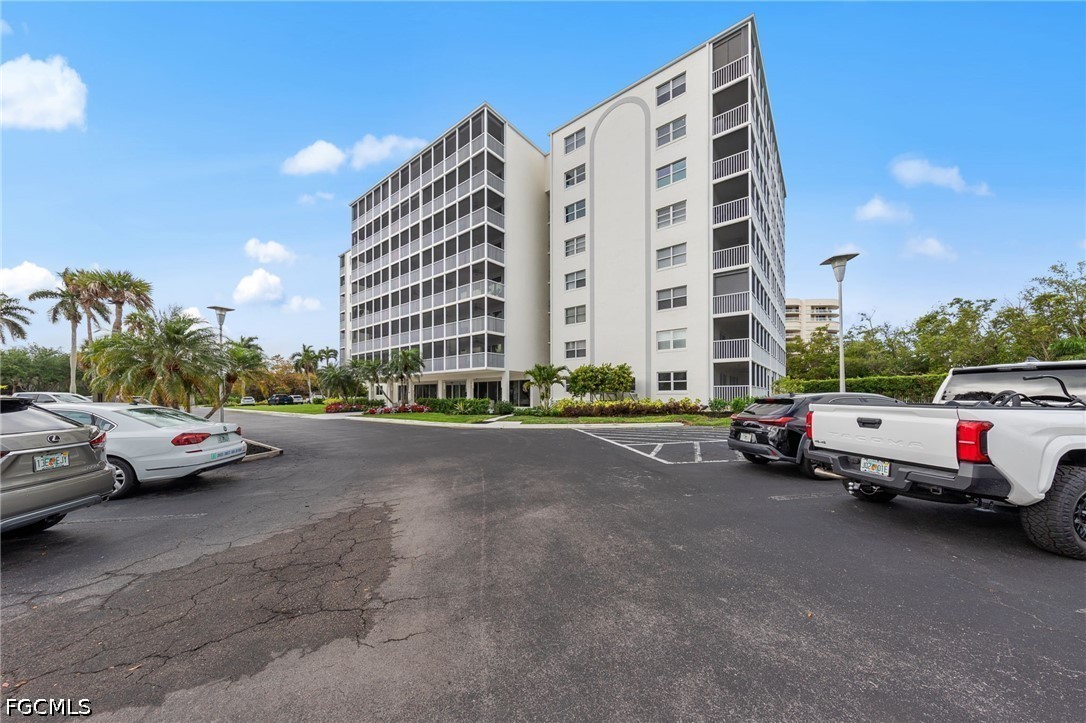 Condominium for Sale in Vanderbilt Towers, photo 31