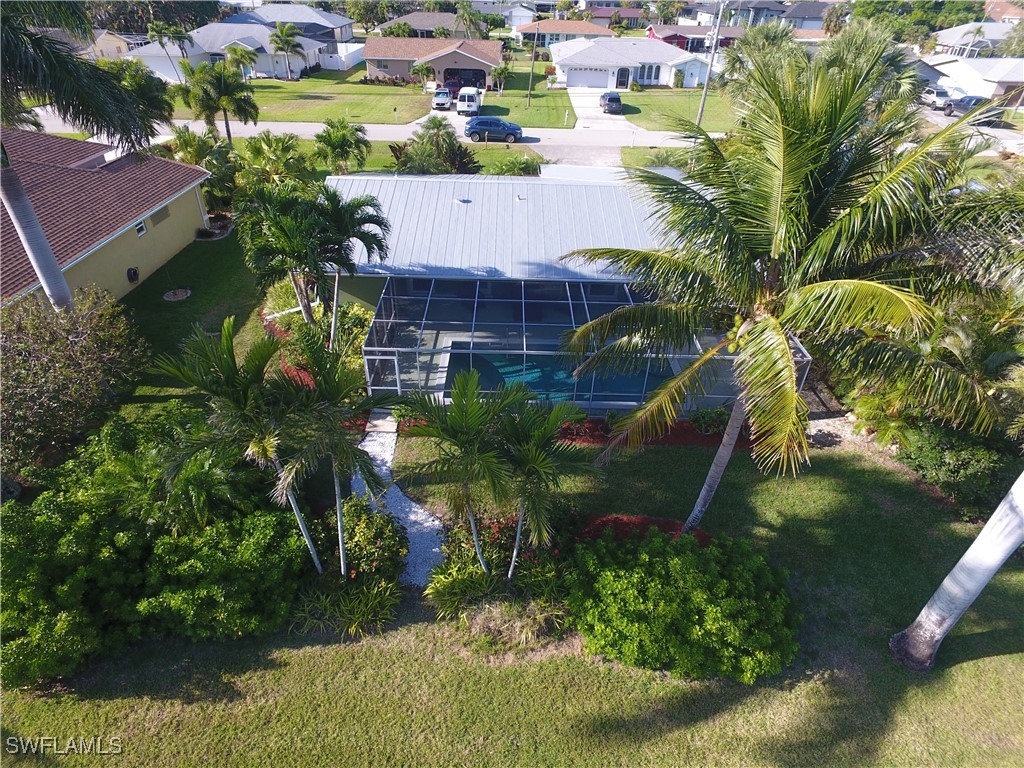 2 Bed Pool Home for Sale in Cape Coral, photo 32