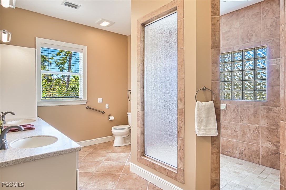 3 Bed Pool Home for Sale in Sanibel Bayous, photo 32
