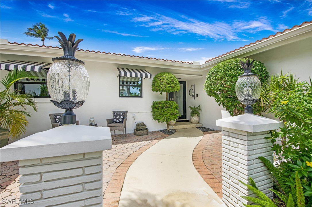 3 Bed Pool Home for Sale in Golden Shores, photo 32