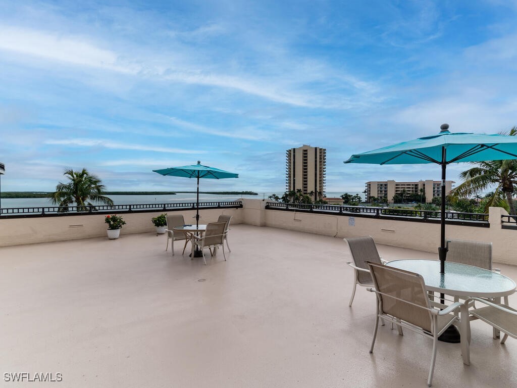3 Bed Waterfront Home for Sale in Marco Island, photo 32