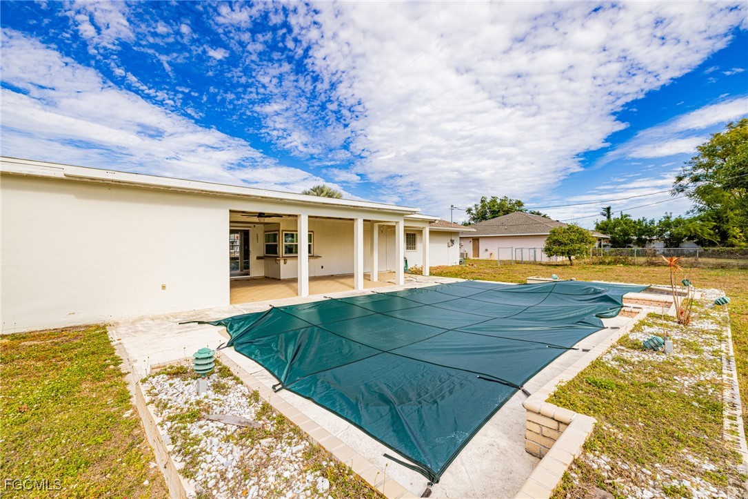 3 Bed Pool Home for Sale in Cape Coral, photo 32