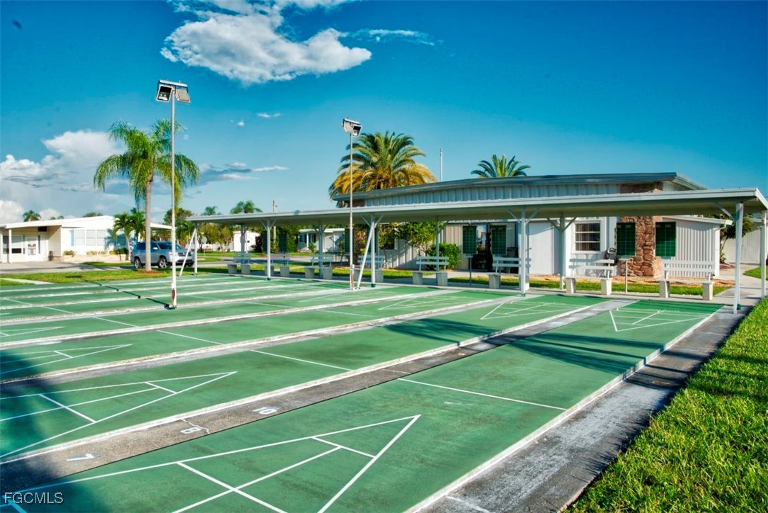 2 Bed ManufacturedHome for Sale in North Fort Myers, photo 32