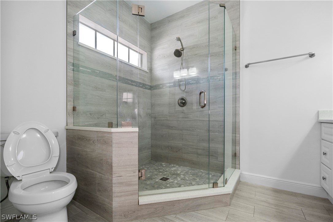 3 Bed SingleFamilyResidence for Sale in Naples, photo 32