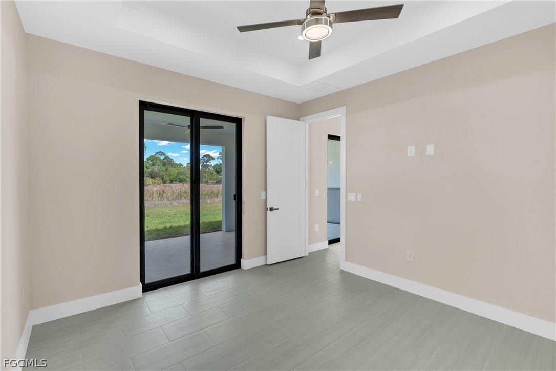 3 Bed SingleFamilyResidence for Sale in Port Labelle, photo 32