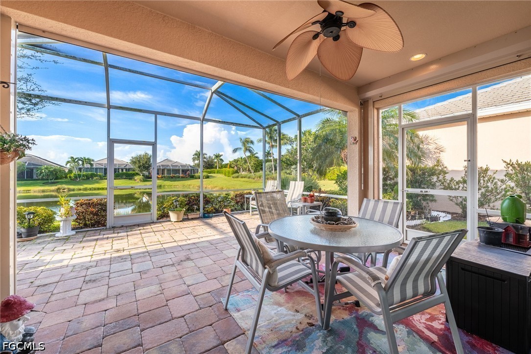 2 Bed Waterfront Home for Sale in Sandoval, photo 32