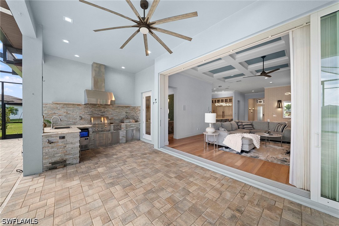 3 Bed Pool Home for Sale in Sapphire Cove, photo 32