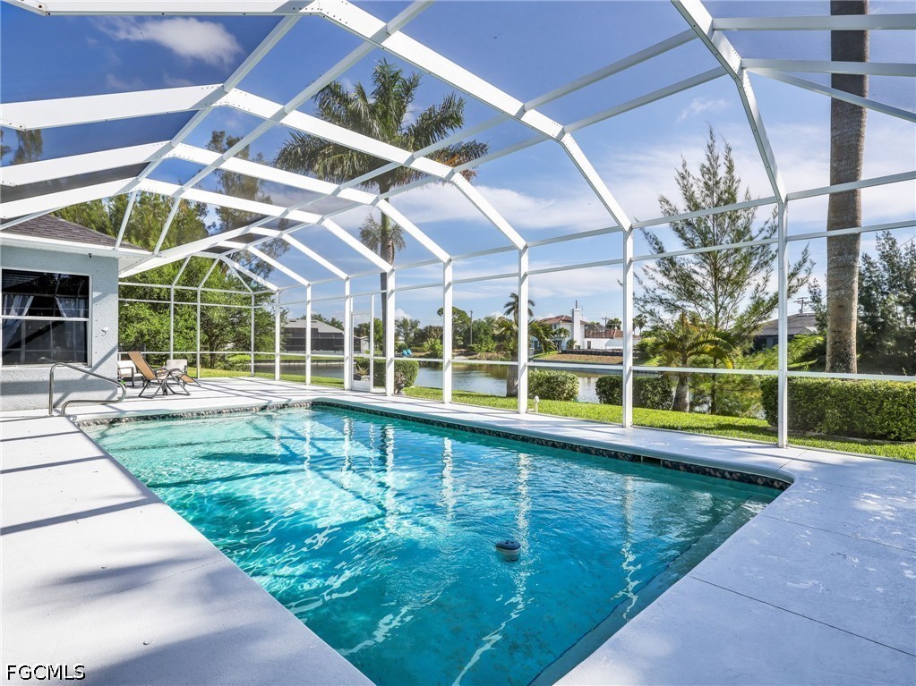 3 Bed Pool Home for Sale in Cape Coral, photo 32