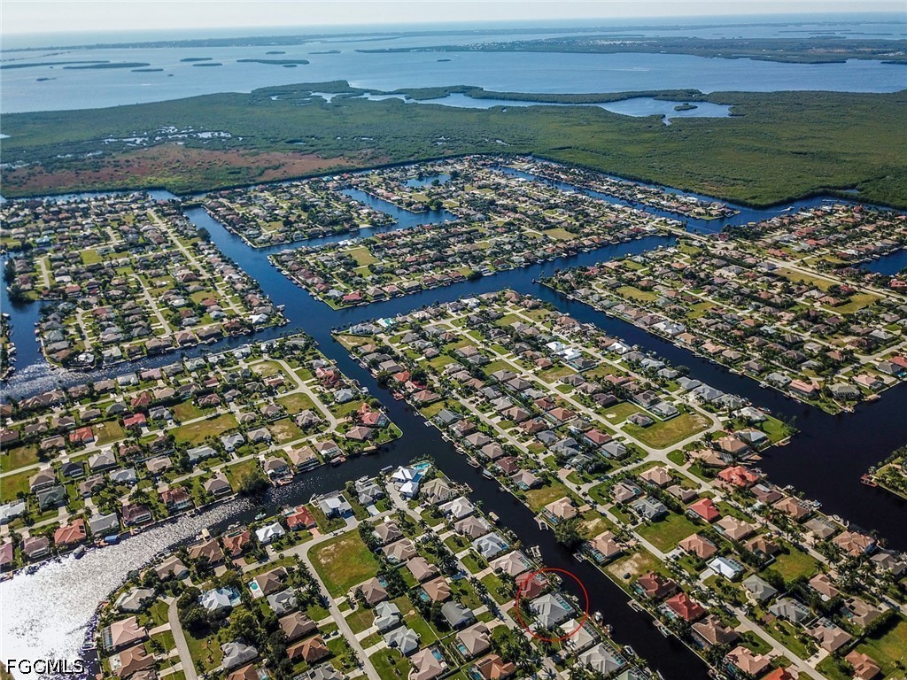 3 Bed Pool Home for Sale in Cape Coral, photo 32