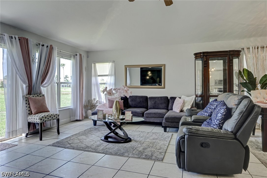 4 Bed SingleFamilyResidence for Sale in Town Lakes, photo 32