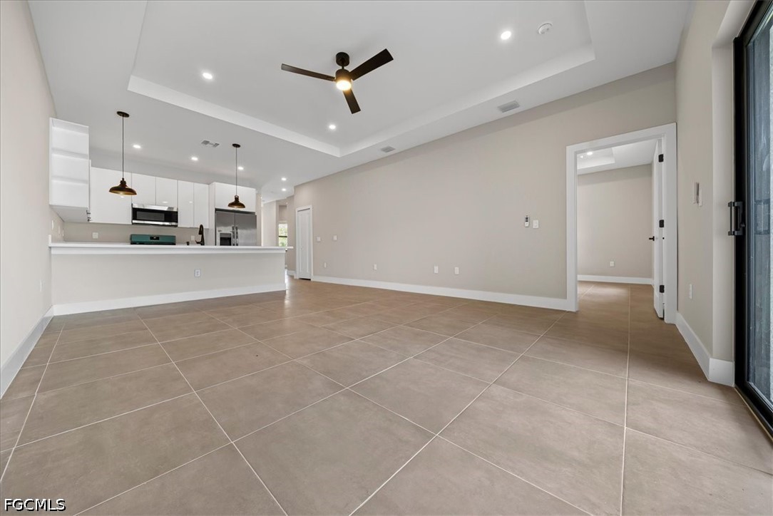 6 Bed Duplex for Sale in Lehigh Acres, photo 32