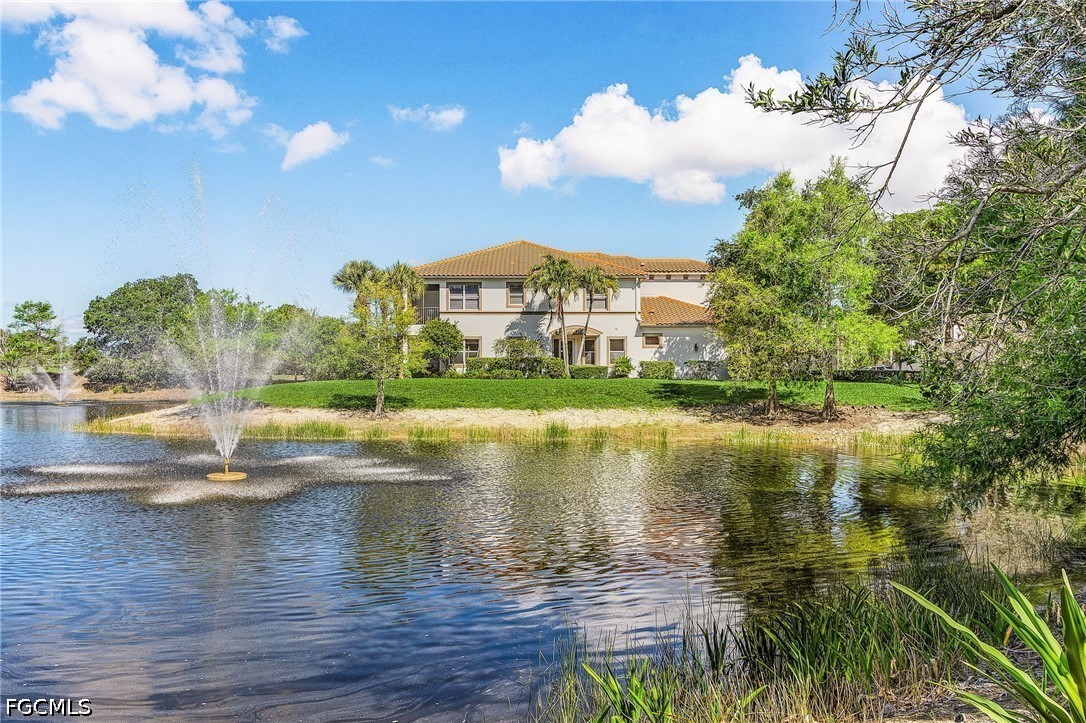 2 Bed Waterfront Home for Sale in Toscana, photo 32