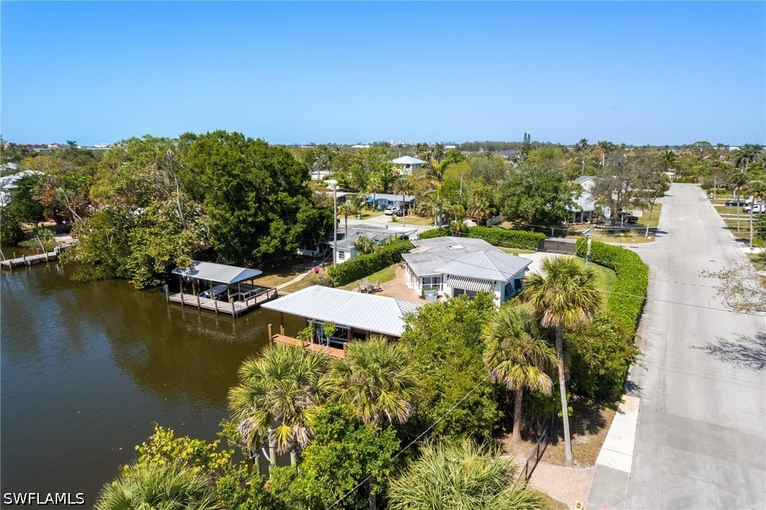 3 Bed Waterfront Home for Sale in Brookside, photo 32