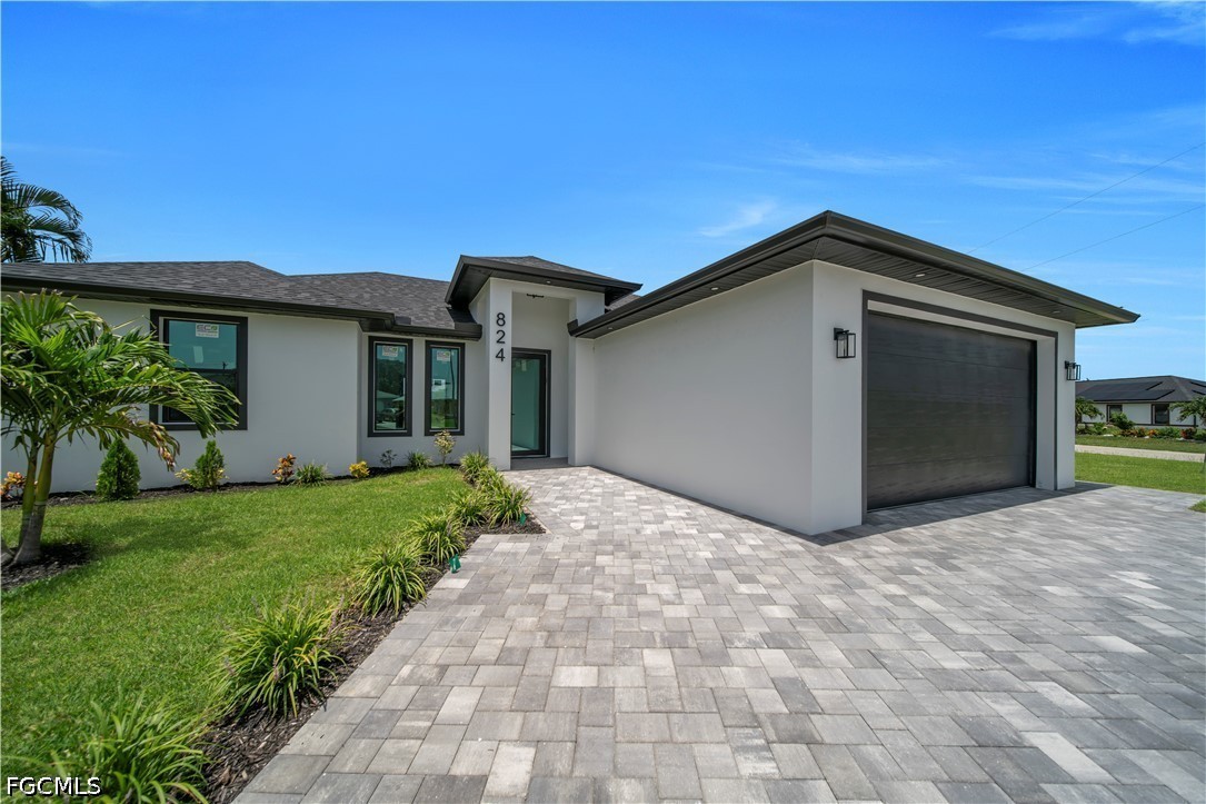 3 Bed Pool Home for Sale in Cape Coral, photo 32