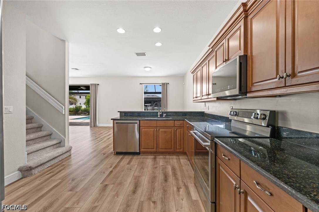 4 Bed Pool Home for Sale in Cape Coral, photo 32