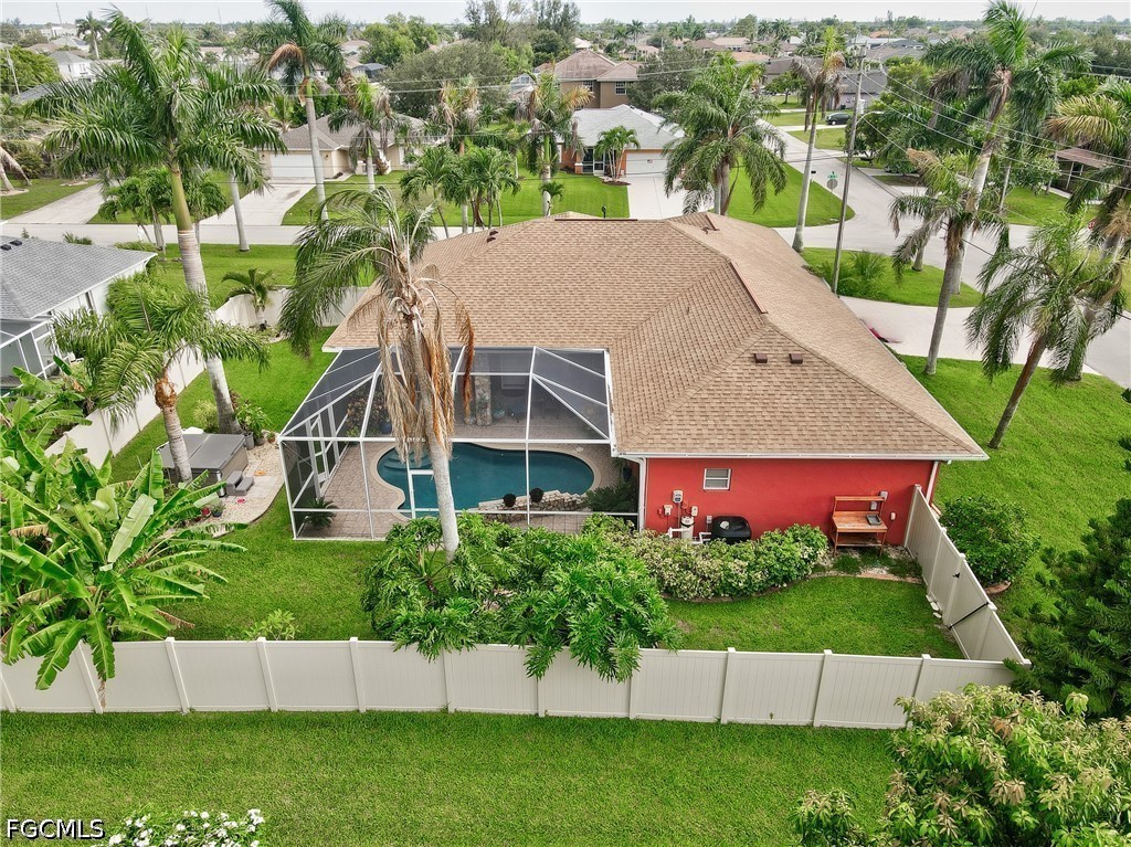 3 Bed Pool Home for Sale in Cape Coral, photo 32