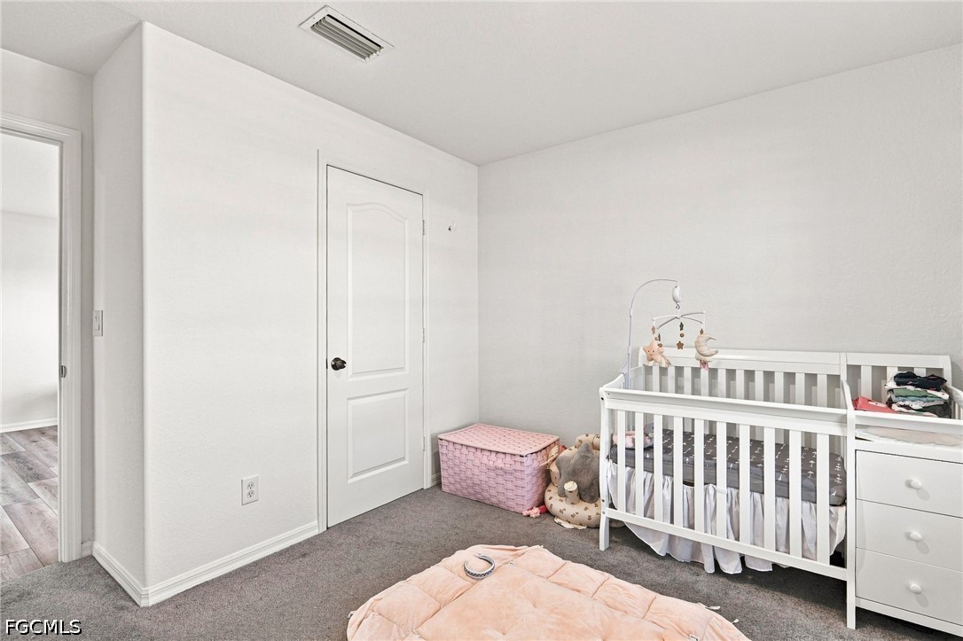 3 Bed SingleFamilyResidence for Sale in Cape Coral, photo 32