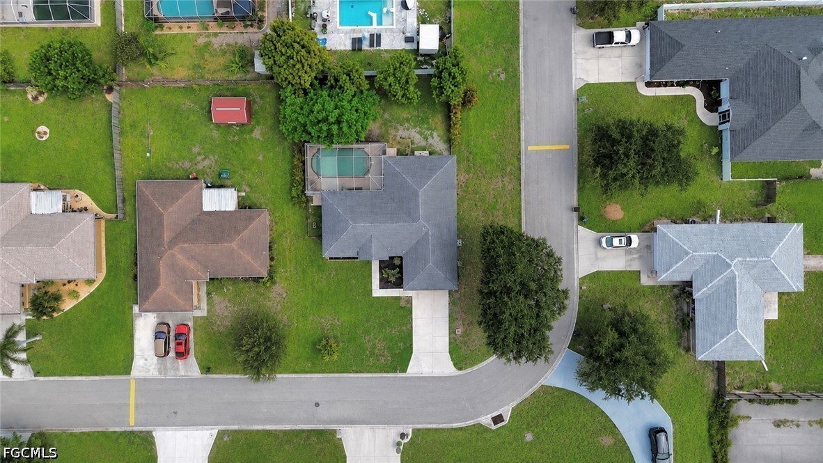 3 Bed Pool Home for Sale in Fort Myers, photo 32