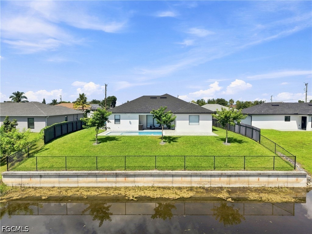 3 Bed Pool Home for Sale in Cape Coral, photo 32