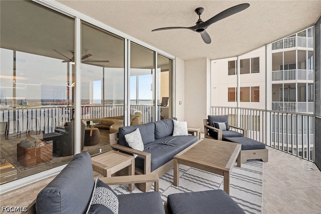 3 Bed Waterfront Home for Sale in Fort Myers, photo 32