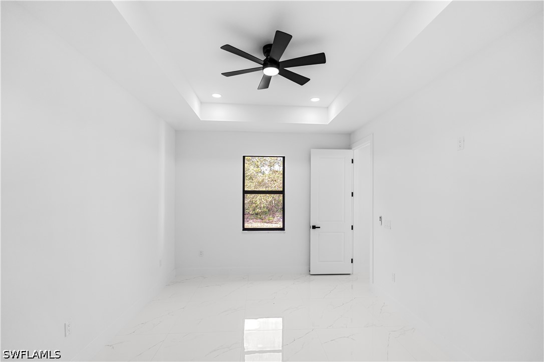 3 Bed SingleFamilyResidence for Sale in Lehigh Acres, photo 32