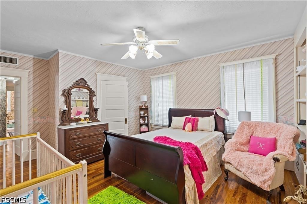 5 Bed Pool Home for Sale in Riverside, photo 32