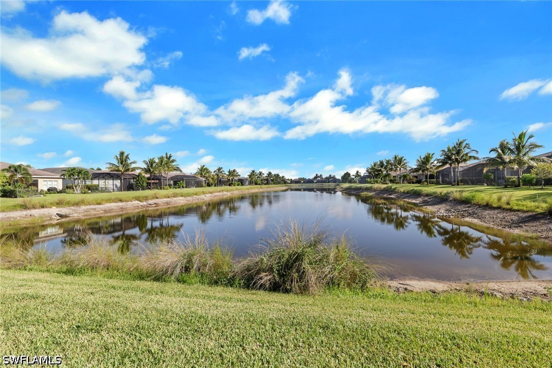 3 Bed Pool Home for Sale in Valencia Bonita, photo 32