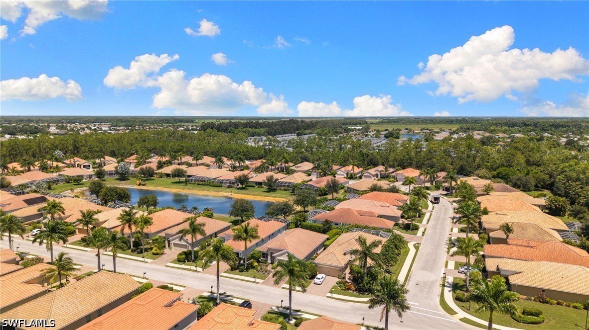 3 Bed SingleFamilyResidence for Sale in Naples, photo 32