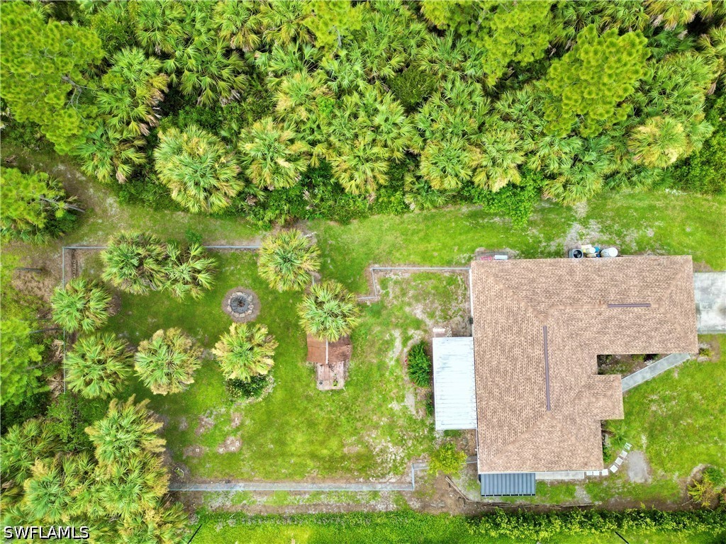 3 Bed SingleFamilyResidence for Sale in Naples, photo 32