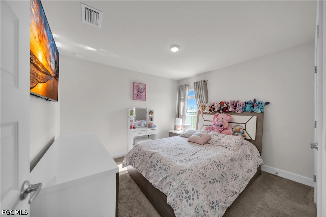 4 Bed SingleFamilyResidence for Sale in Cape Coral, photo 32