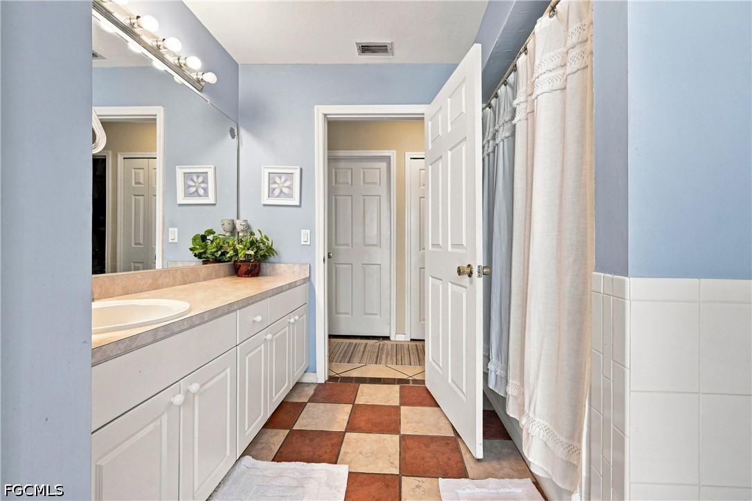 4 Bed Pool Home for Sale in Cape Coral, photo 32
