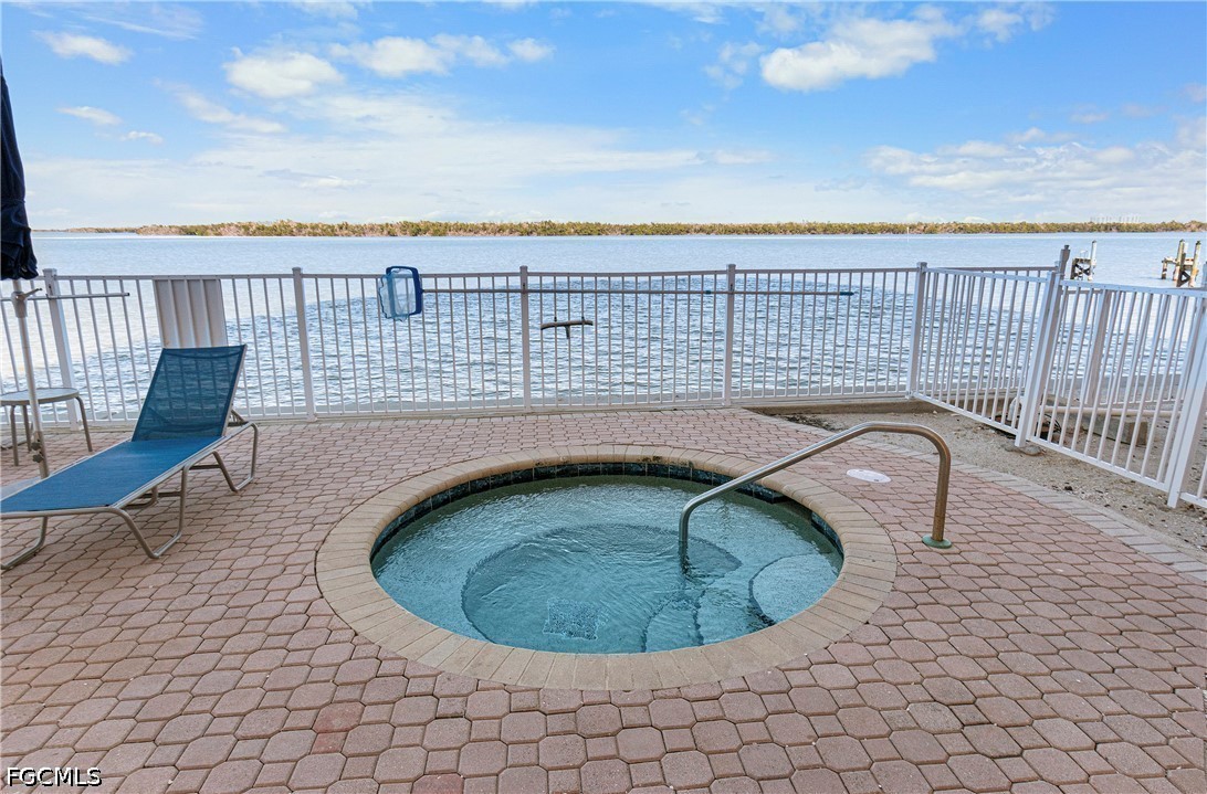 1 Bed Waterfront Home for Sale in Bonita Springs, photo 32