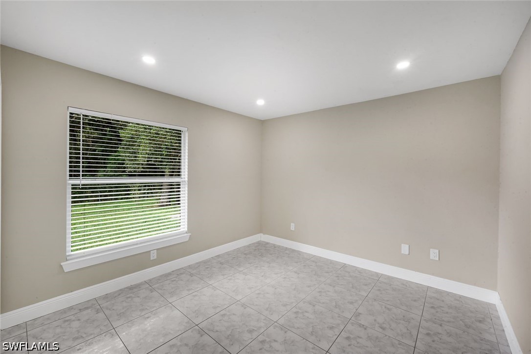 3 Bed Pool Home for Sale in Golden Gate Estates, photo 32