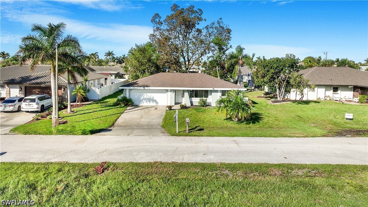 3 Bed Pool Home for Sale in Cape Coral, photo 32