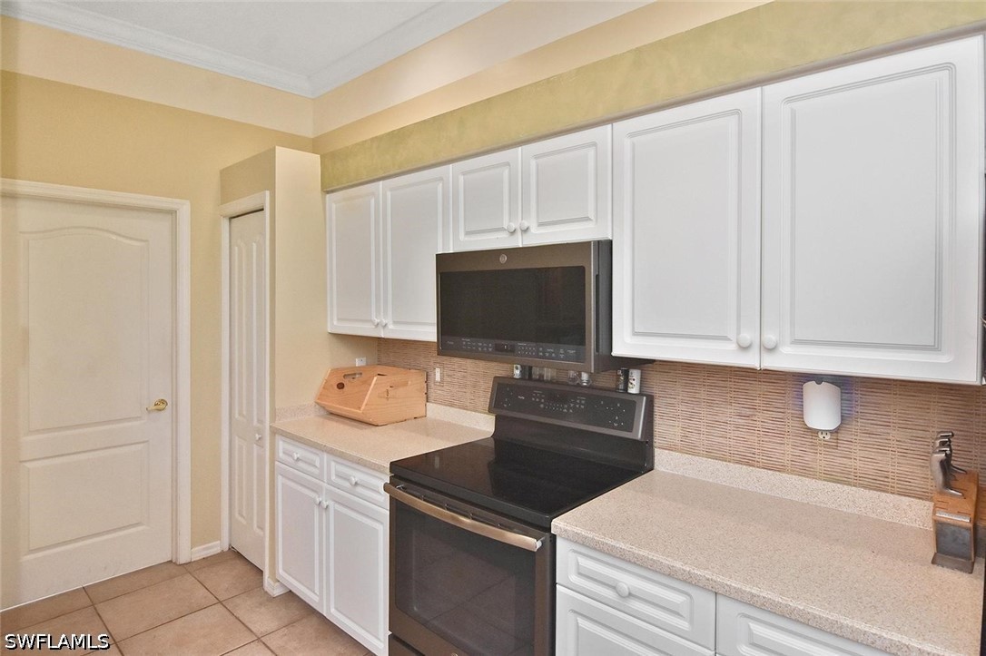 2 Bed Pool Home for Sale in Veranda, photo 32