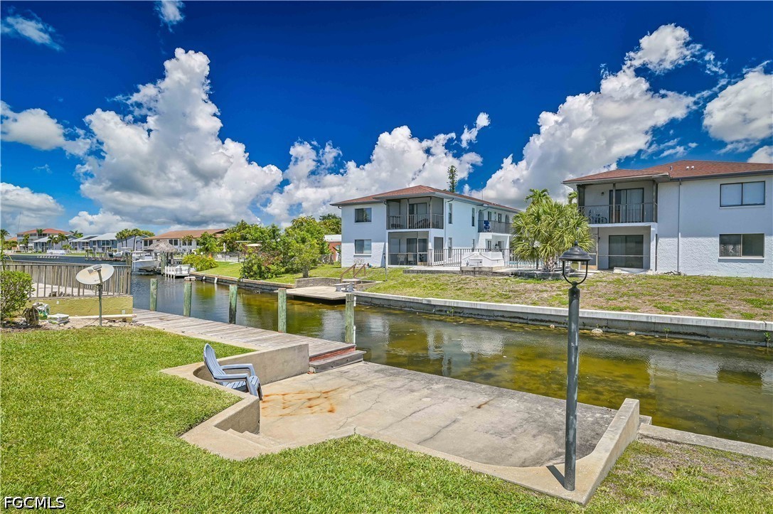 2 Bed Waterfront Home for Sale in Cape Coral, photo 32